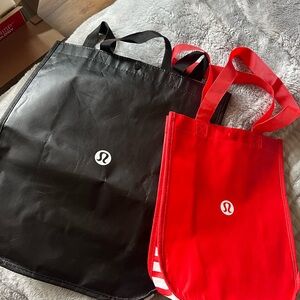 2 lululemon tote bags